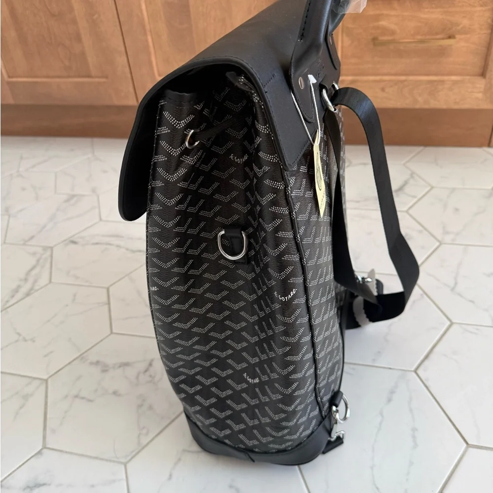 Off-Brand Black Pattern Backpack - Picture 8 of 10